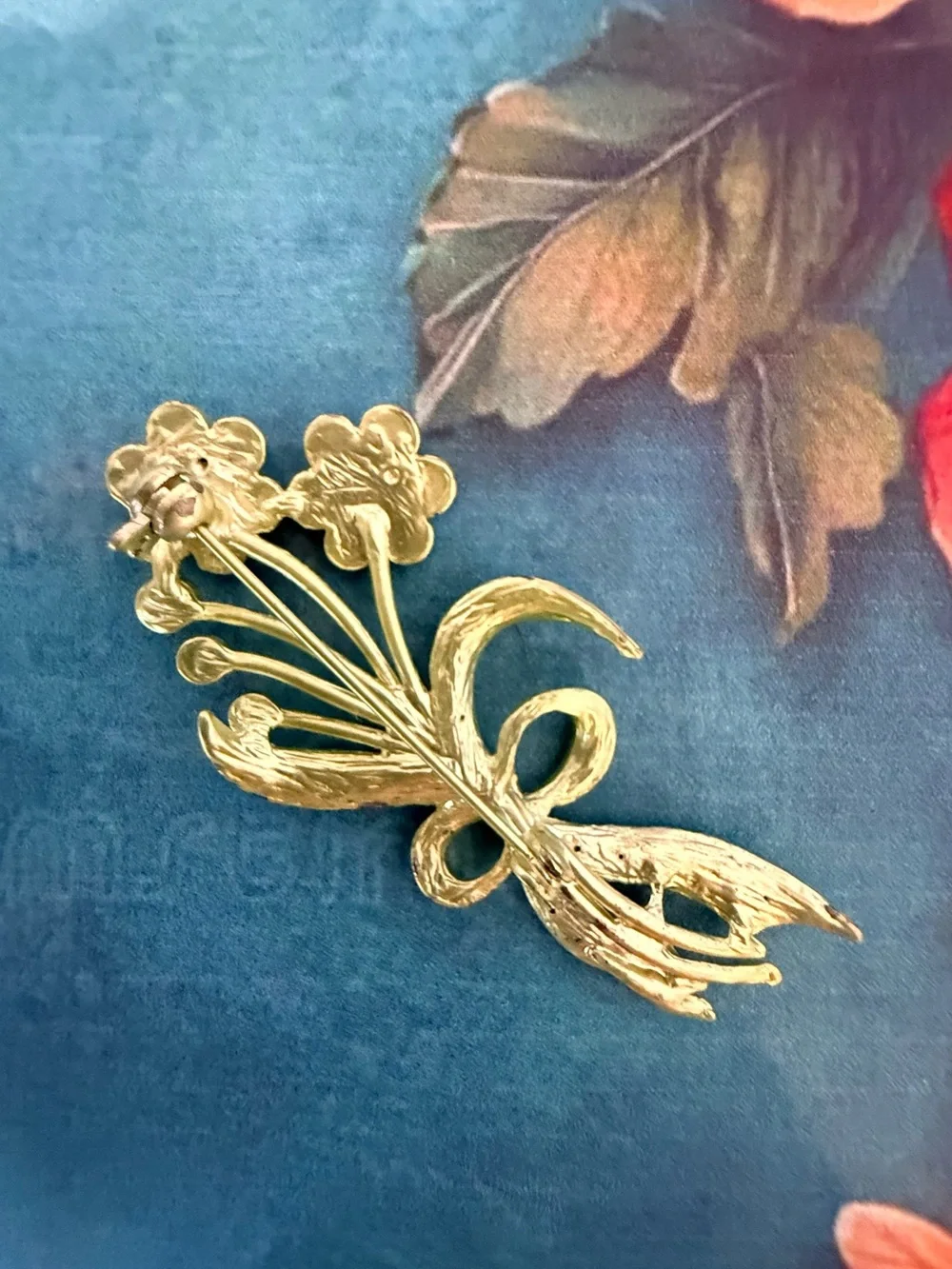 Gold Floral Bow Brooch with Amber Crystals